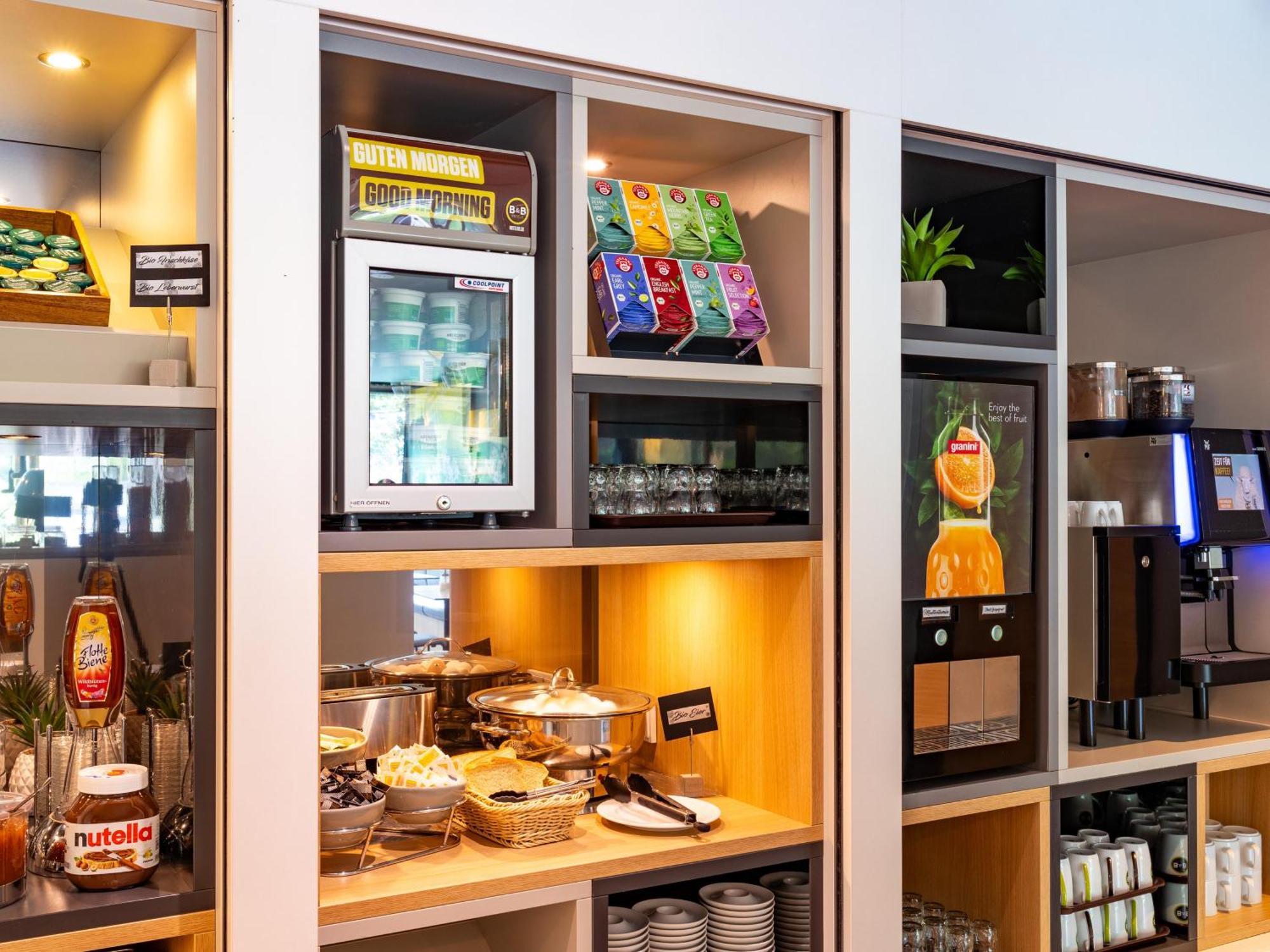 B&B Hotel Goettingen-City Bagian luar foto